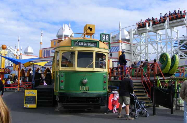 Yarra Trams W class 1011